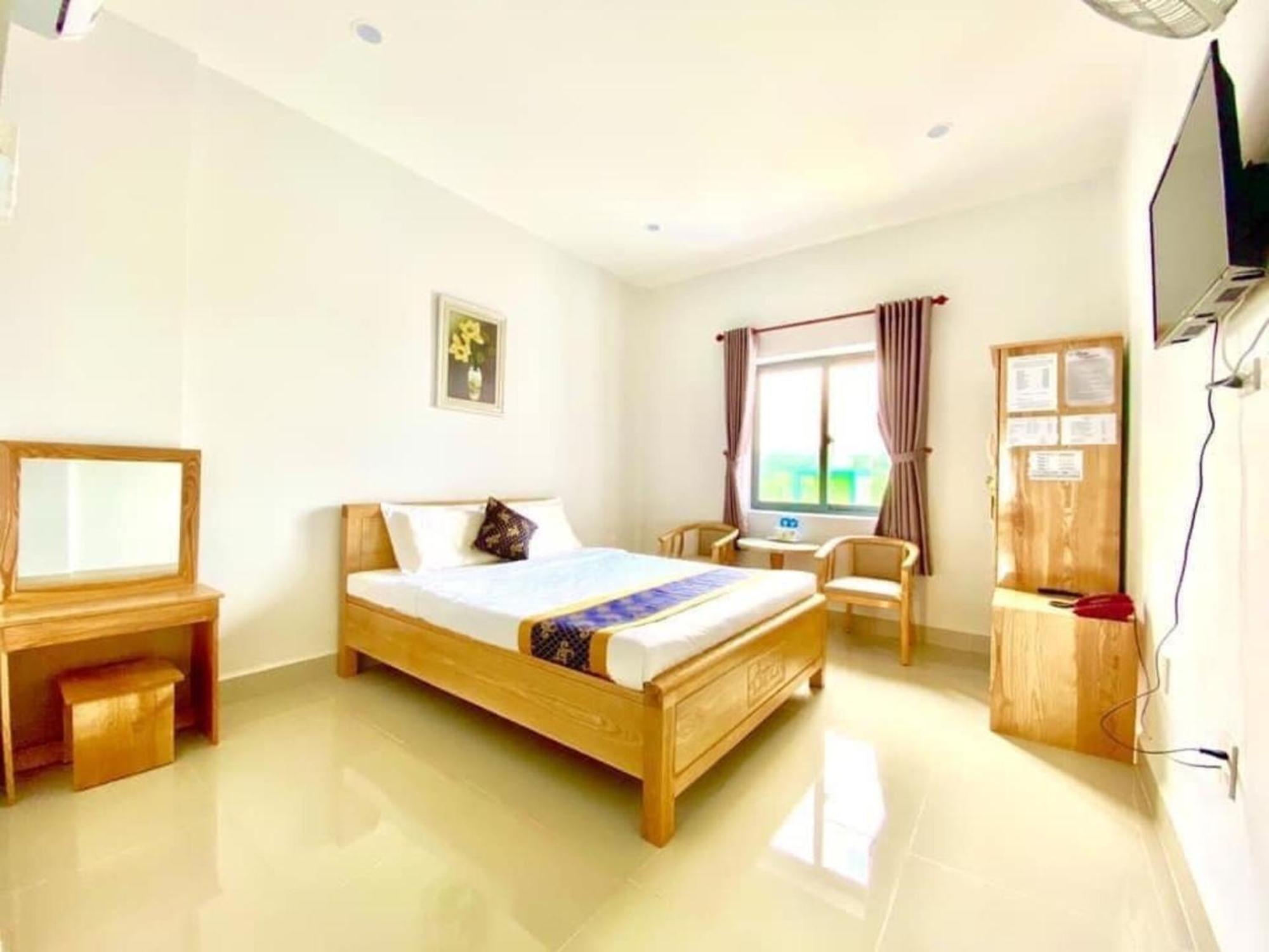 Bien Dong Hotel Dao Phu Quy Cu Lao Thu Buitenkant foto